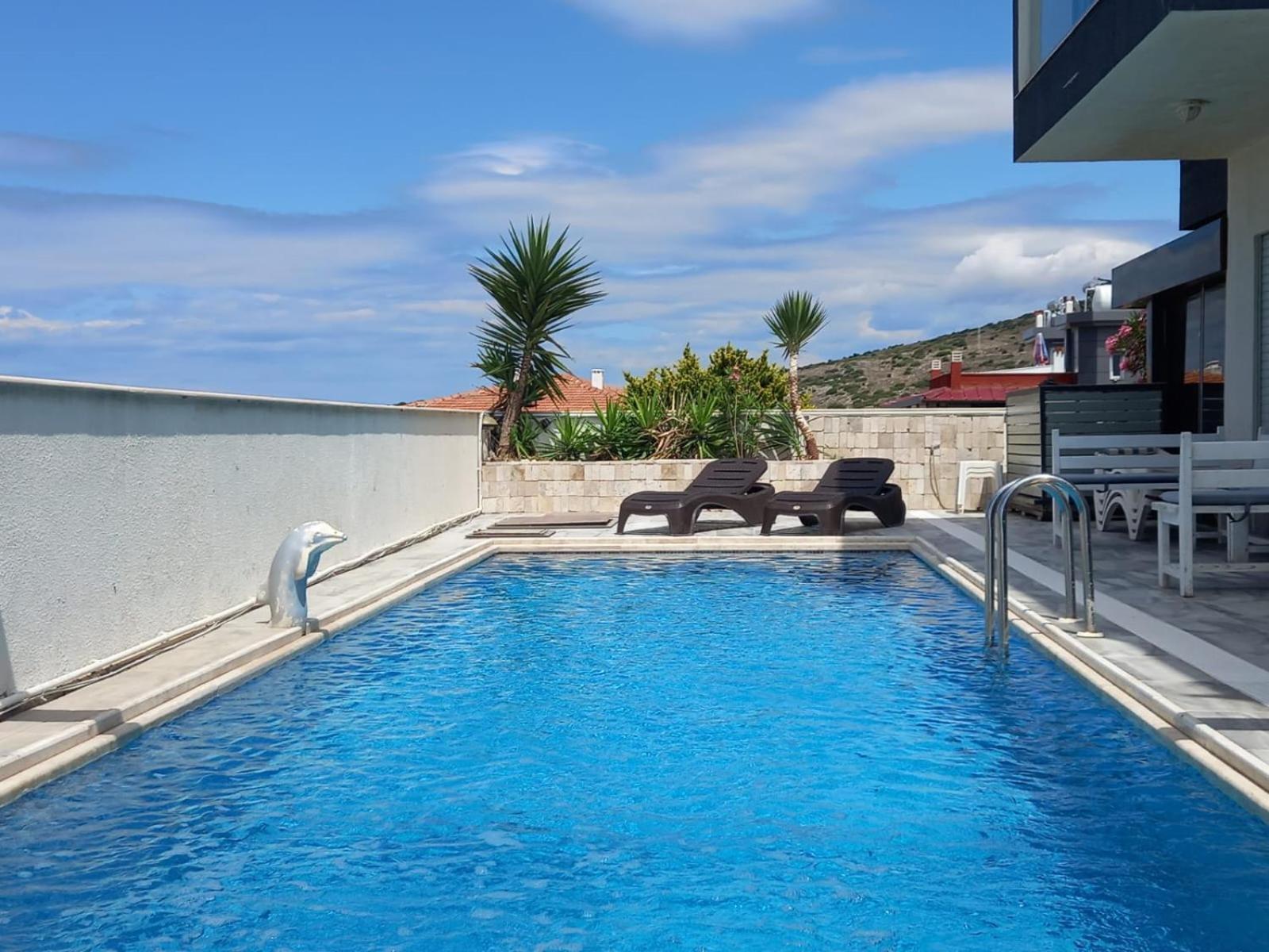 Mavi Panorama Villa Çeşme Exteriör bild
