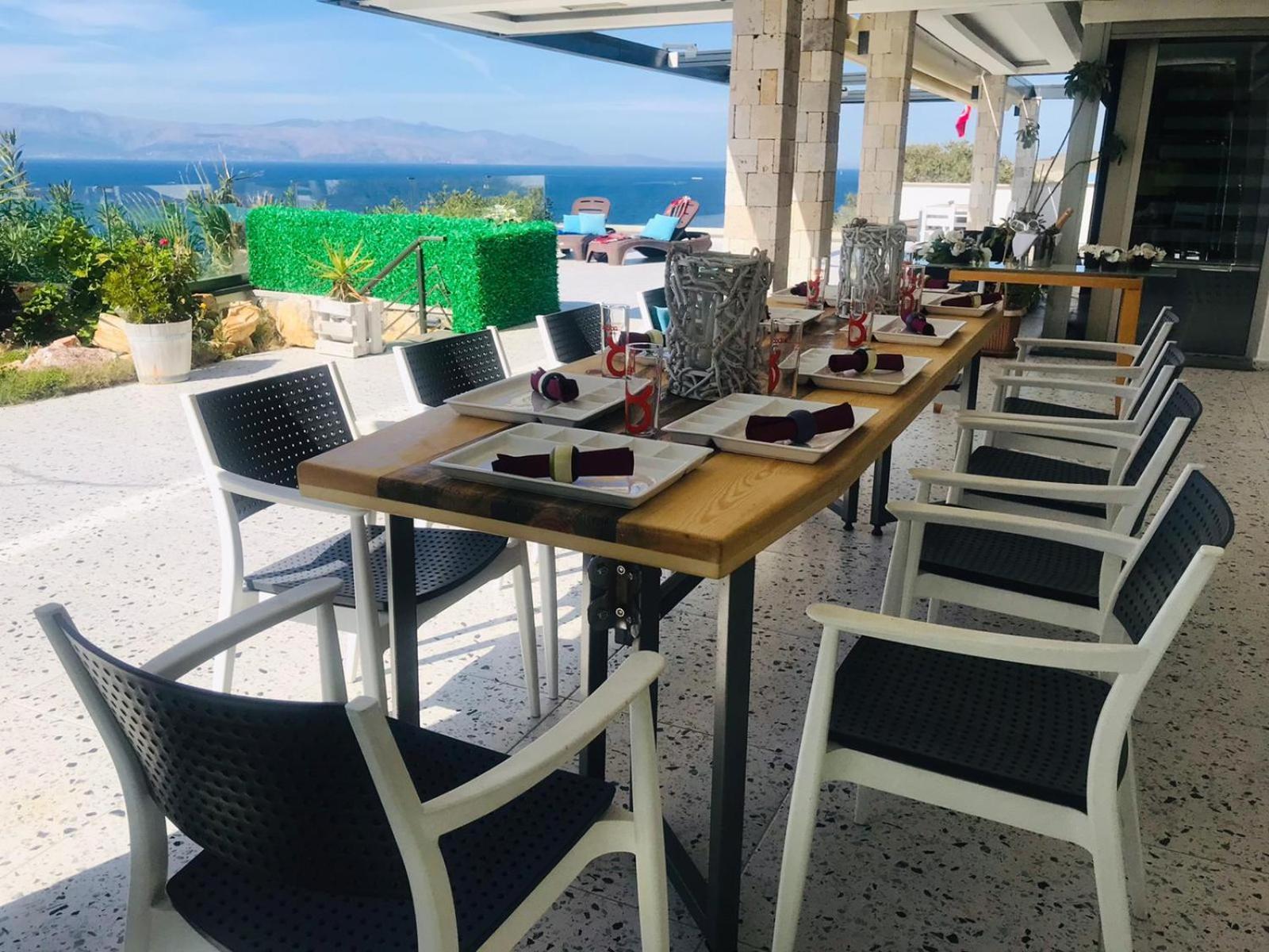 Mavi Panorama Villa Çeşme Exteriör bild