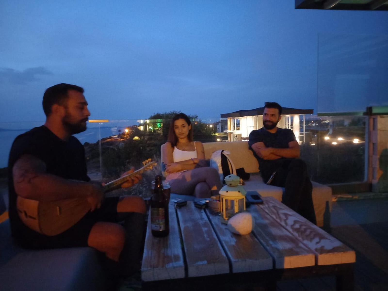 Mavi Panorama Villa Çeşme Exteriör bild