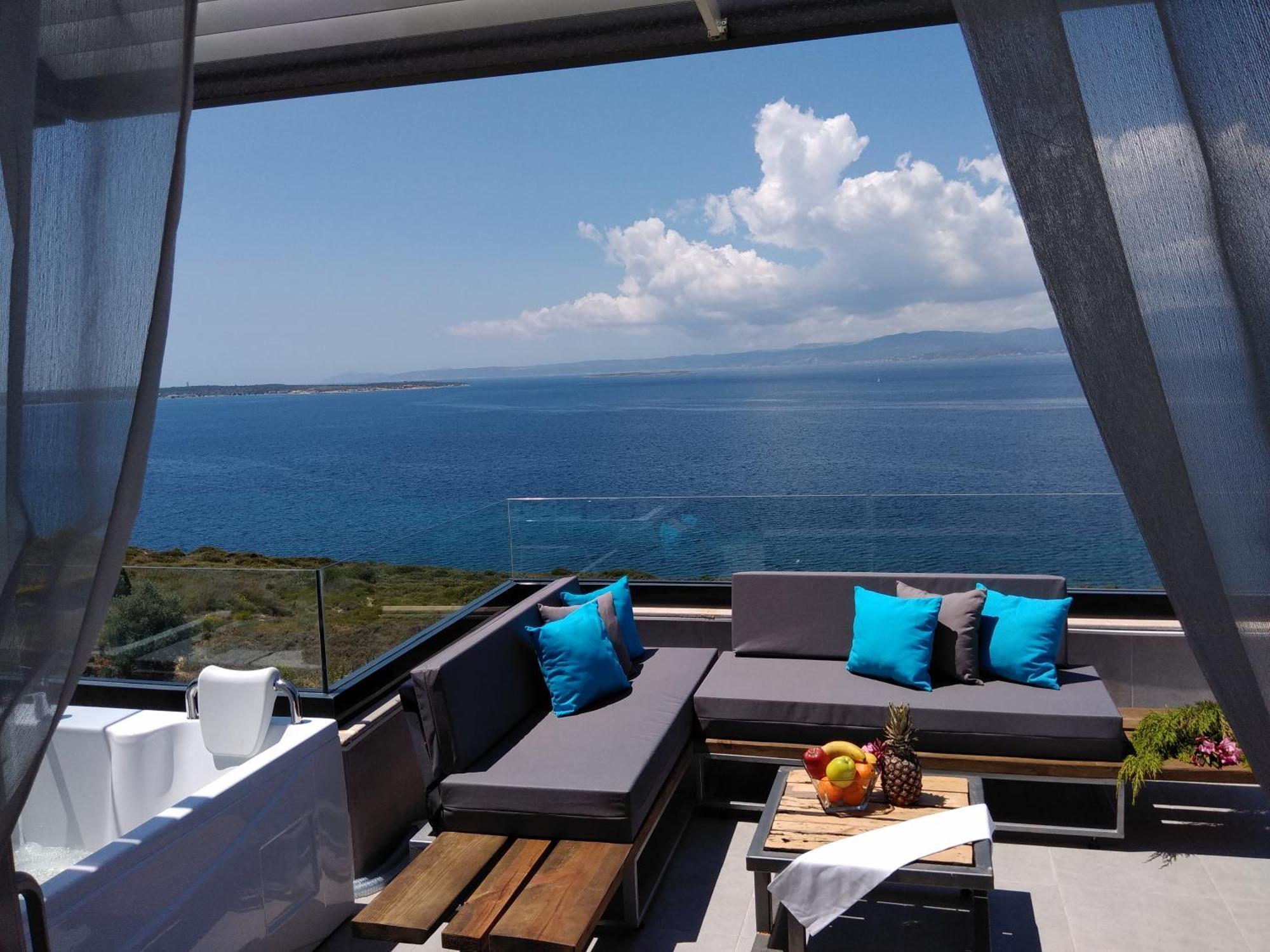 Mavi Panorama Villa Çeşme Exteriör bild